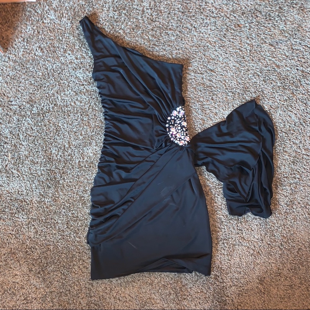 black one shoulder dress - size S